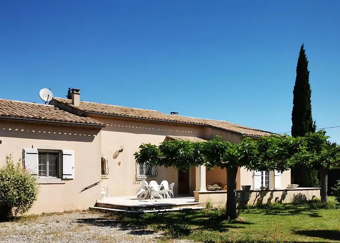 Aux Portes Du Luberon